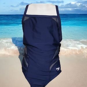 NWT Speedo Flyback Racer Cut Power Flex  Size 8